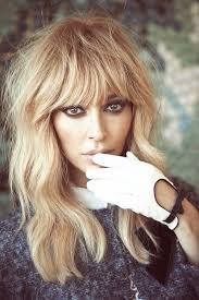 70s Soft Bangs Honey Blonde Hair Honey Blonde Hair Color Hair Styles