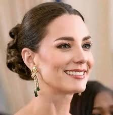 Princess catherine cake cutting moment🥰🥰🥰 #katemiddleton #princewilliam  #duchessofcambridge #royalfamily #princegeorge #princesscharlotte  #dukeofcambridge #britishroyalfamily #princelouis #queenelizabeth  #princeharry #princessdiana #meghanmarkle ...