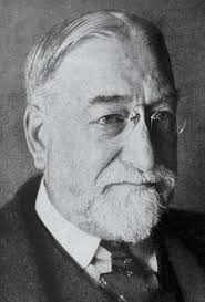 Change Agents: International and Military Leaders