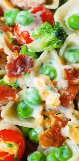 Bacon Ranch Pasta Salad Loaded With Veggies Broccoli Cherry Tomatoes Sweet Peas Sharp Cheddar Chees Bacon Ranch Pasta Salad Recipes Healthy Comfort Food