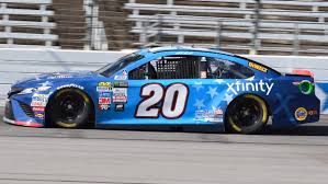 Jack got out and had some blood on his face, margolis said. Kenseth Comfortable With Multifaceted Role At Roush Fenway Tsn Ca
