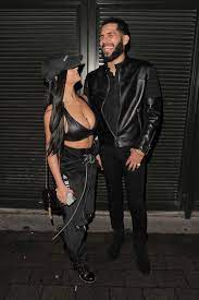 Your boyfriend is one lucky son of a gun. and following the tweet she acknowledged her new relationship status. Demi Rose Mawby And New Boyfriend Dj Chris Martinez Arrives In Matching Outfit At Fabric Club In London 280118 5