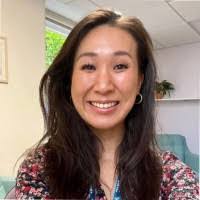 Kloe Lee's Instagram, Twitter & Facebook