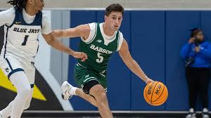 Men's Basketball Outguns Emerson, 94-89