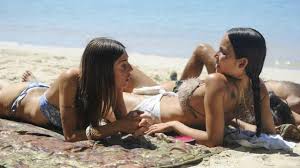 Il cast è ormai annunciato! Isola Dei Famosi 2018 Paola Di Benedetto Ed Elena Morali Contro Bianca Atzei