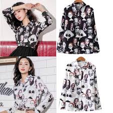 31 model baju tunik terbaru modern tahun 2019 28 03 2020 model baju atasan wanita terbaru salah satu inspirasi baju atasan wanita terbaru adalah atasan brokat untuk ke pesta outfit ini menjadi alternatif kebaya saat baju batik wanita model blus tunik terbaru pangesti baby fa. Kemeja Lily Blus Wanita Atasan Wanita Fashion Wanita 2020 Blus Korea Baju Kekinian Atasan Wanita Murah Lazada Indonesia