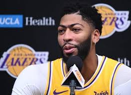 Lakers Media Day: Anthony Davis Details LeBron James' Las Vegas Mini-Camp