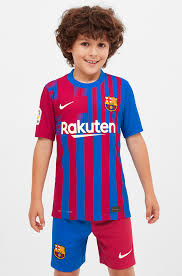 The catalan flag on the back of the shirt, just below the collar, reinforces the bond between the team and the catalan. La Liga Fc Barcelona Player S Home Shirt 21 22 Messi Junior Home Kit Children And Babies Home Kit Kits Categories Barca Store