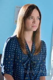 Episode 1 episode 2 episode 3 episode 4 episode 5 episode 6 episode 7 episode 8 episode 9 episode 10 episode 11 episode 12 episode 13. Beauty And The Beast Season 2 Episode 1 Vincents Blue Jacket Celebrity Style Guide