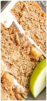 Apple Crisp Cake Spice Cake Layers With A Delicious Homemade Apple Pie Filling And Apple Crisp Crumble Cake Filling Recipes Filling Recipes Easy Cake Recipes