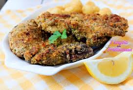 Cercare di rifinire le fettine togliendo i grassetti che sono all'esterno per evitare che con la cottura la carne si arricci. Cotoletta Con L Osso Al Forno L Angolo Delle Prelibatezze