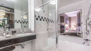 Our booking guide lists everything from the top 10 luxury hotels to budget/cheap hotels in greensboro, nc. Soak It In Luxurious Hotel Tubs In North Carolina Visitnc Com