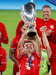 Troféu da supercopa da alemanha. Com Supercopa Da Alemanha Thomas Muller Se Torna Alemao Com Mais Titulos 01 10 2020 Uol Esporte