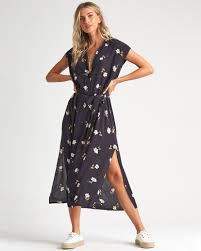 Little Flirt Dress In 2020 Midi Dress With Sleeves Floral Midi Dress Floral Maxi Dress