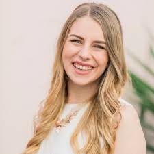 Stefanie Valakas (@the_dietologist)