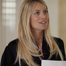 Domier invite Johanna en soirée (Ep708)