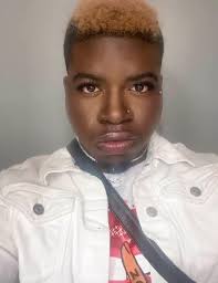 New to the city trying to make some new friends recently relocated from  Atlanta and trying to get familiar with the city ..