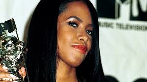 Career aaliyah was signed to jive records at the age of twelve. Musicians Who Died Right At The Peak Of Their Fame