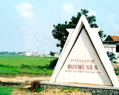 Đường số 5 lịch sử Phú Yên – Dấu ấn Chiến thắng mùa Xuân 1975 (Xã Tây Hòa, tỉnh Đắk Lắk)