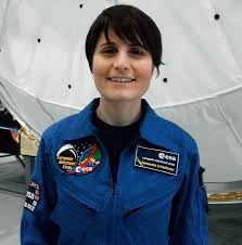 Samantha cristoforetti ретвитнул(а) scott kelly. File Esa Astronaut Samantha Cristoforetti Jpg Wikimedia Commons