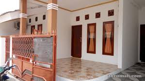 Berikut kami berikan contoh rumah pada lahan memanjang yang di bagian depan terdapat mushola minimalis sebagai tempat ibadah kaum muslimin. Desain Mushola Dekat Taman Dalam Rumah Cek Bahan Bangunan