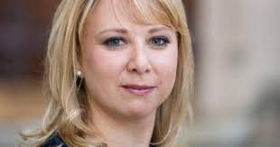 New book tells the story of 5 Michigan nurses and medics caught behind Nazi  lines in WWII