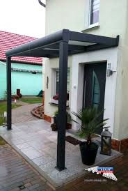 Ein Alu Hausturvordach Der Marke Rexovita Titan 3m X 1 5m In Anthrazit Mit Makrolon Uv Massivplatten Dieses Grosszug Hausturvordach Hausturuberdachung Vordach