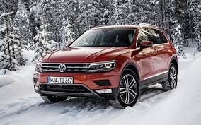 Download Wallpapers Volkswagen Tiguan 2017 Winter Snow Forest Red Tiguan Crossover Vw Tiguan Besthqwallpapers Com Tiguan Vw Volkswagen Volkswagen Touareg