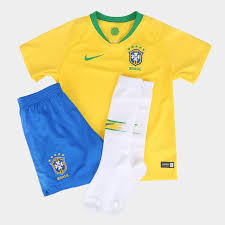Modelos de uniforme futebol em vários ângulo e estilos. Kit Selecao Brasil Infantil I 2018 Nike Amarelo Verde Netshoes