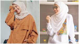 2 rumus lightroom selfie ala selebgram & gelap terbaru 2021. Modis Dan Kekinian 5 Gaya Hijab Ala Artis Ini Cocok Jadi Inspirasi Outfit Lebaran