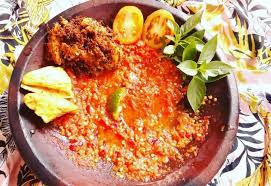 Haluskan semua bahan sambal, beri garam. 5 Resep Sambal Tomat Terpopuler Enak Disantap Dengan Terong Hingga Ikan