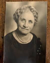 thephotoangel #vintage #genealogy #oldphotos #nostalgia #history #antiques  #family #familytree #fun #americanhistory #photographers #photograph  #memoriesforlife #memories #roots #slueth #treasure #photography #ancestors  #ancestry #relative #kin #past ...