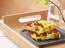 Herzhafte Kasewaffeln Rezept Rezepte Waffeln Rezept Essen Und Trinken