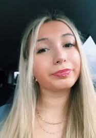 Melissa Monaghan's Instagram, Twitter & Facebook