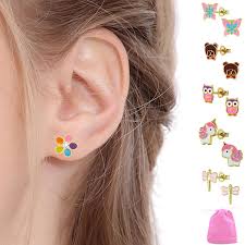 Many of us, at one point or another, will shop for gold in the jewelry department of a department store or in a jewelry store. Kinder Ohrstecker 925 Silber Ohrringe Mit 14 Kt Gold Plattiert Schmuck Gunstig Online Kaufen Order And Smile De