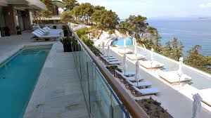 Δείτε τι λένε οι ταξιδιώτες του tripadvisor για τα εστιατόρια και τις ταβέρνες σε αυτό το μέρος (βουλιαγμένη) και κάντε αναζήτηση με βάση την κουζίνα, την τιμή, την τοποθεσία και άλλα. Fwto 3enaghsh Stoys Xwroys Toy Anagennhmenoy Astera Boyliagmenhs 3b Barh Boyla Boyliagmenh