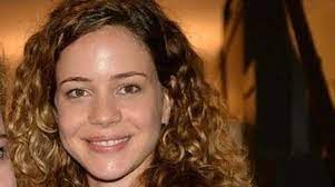 Join facebook to connect with leandra leal and others you may know. Leandra Leal Faz Rarissima Aparicao Com A Filha E Encanta Maravilhosas