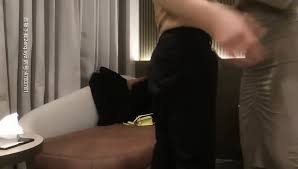 雀儿满天飞~萧亚轩超清- EPORNER