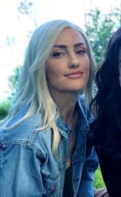 Minka kelly news, gossip, photos of minka kelly, biography, minka kelly boyfriend list 2016. Minka Kelly Platinum Blonde Hair Color Minka Kelly Hair Platinum Blonde Hair Minka Kelly