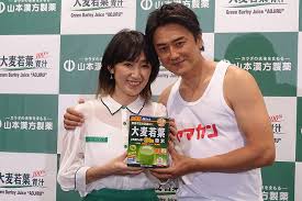 Equivalent to 奥(おく) +‎ さん. I8rhzv8lsdjdvm