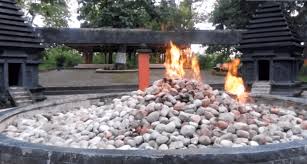 Sedangkan untuk kelas eksekutif dari agro bromo anggrek luxury, kamu harus membayar rp850.000. Kayangan Api Jurnalis Siber Indonesia