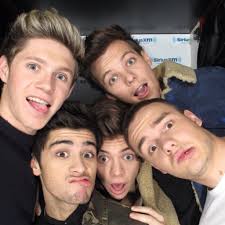 The two singers were spotted together in los angeles while hiking and. Bad 1d Imagines One Direction One Direction Photos One Direction Pictures