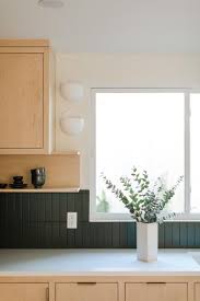 Vertical Stacked Backsplash Tile In Hunter Green In 2020 Modern Kitchen Tiles Green Subway Tile Green Backsplash