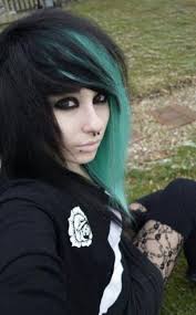 Pin By Kawaii Kyrkakye On Alyssa Eats Children Alyssa Urban Emo Scene Hair Pretty Scene Girls Emo Bangs