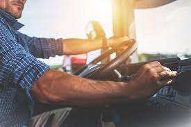 Independent Contractor Truck Driver: What Is It? And How To Become One? |  Ziprecruiter