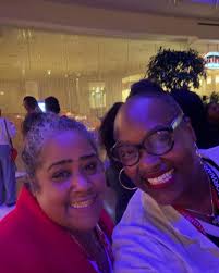 Day 2 of #DSTconvention2025 did NOT disappoint! Enjoyed spending time with  some of my favorite Sorors! Didn't completely lose my mind at the vendor  shop, and witnessed #dst take over the @marriottbonvoy