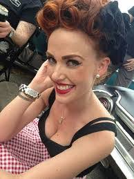 Ginger Watson's Instagram, Twitter & Facebook