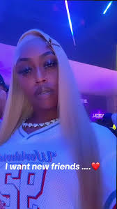 Keya Smith and Londa