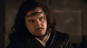 Bienvenue sur l'espace twittos du groupe facebook : Kaamelott The Film Alexandre Astier Prepared Something For Thomas Pesquet