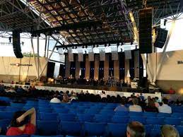 The bmo harris pavilion is a unique, lakefront venue that features a capacity of approx 10,000 and hosts the music industry's hottest performers. Photos At Bmo Harris Pavilion